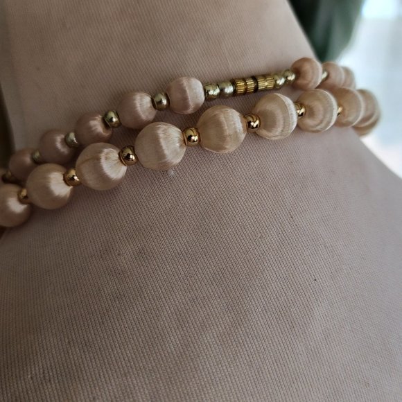 Classic Stacking Beaded Necklaces Estate Jewelry Set, Colorful mid century MOD - Picture 10 of 12